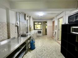 Blk 18 Bedok South Road (Bedok), HDB 3 Rooms #557938131